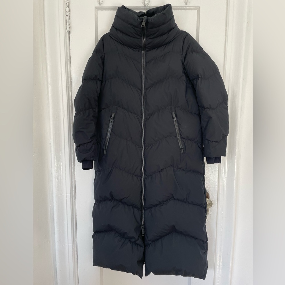 Herno Long Black Quilted Puffer Coat - Picture 6 of 15